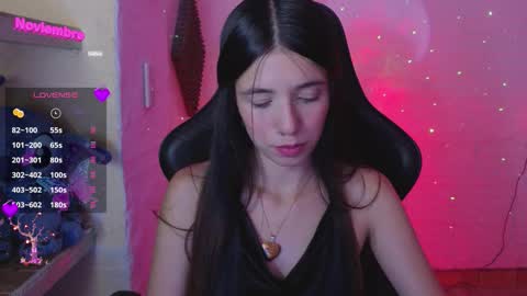   online show from 11.05.25