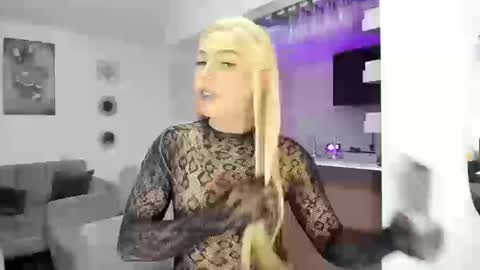 valeriadollks online show from 09.25.25