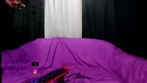 Snapshot of valeriafoxx3 chatting on 09.09.25 Valeriafoxx online show from 09.09.25