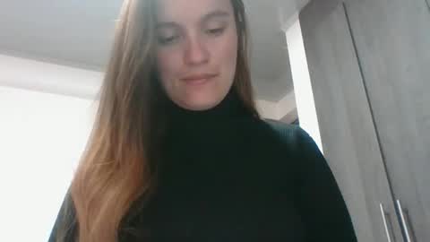 Snapshot of valeriafrannco chatting on 03.08.26 valeriafrannco online show from 03.08.26