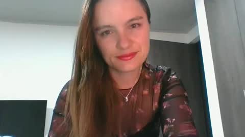 Snapshot of valeriafrannco chatting on 04.01.26 valeriafrannco online show from 04.01.26