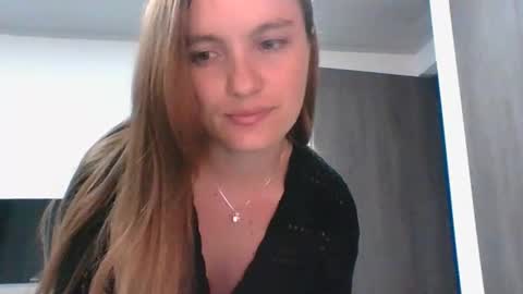 Snapshot of valeriafrannco chatting on 04.06.26 valeriafrannco online show from 04.06.26