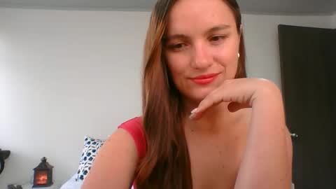 Snapshot of valeriafrannco chatting on 05.05.26 valeriafrannco online show from 05.05.26