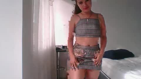 Snapshot of valeriafrannco chatting on 05.07.26 valeriafrannco online show from 05.07.26