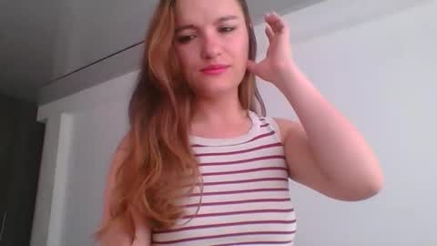 Snapshot of valeriafrannco chatting on 05.11.26 valeriafrannco online show from 05.11.26