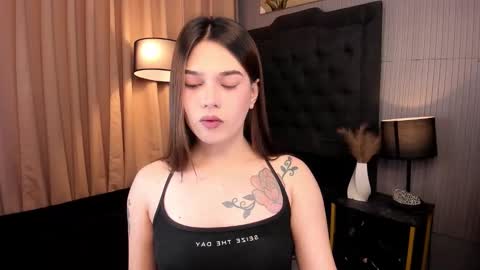 Snapshot of valerialukyanovaxxx chatting on 10.06.25 Valeria online show from 10.06.25