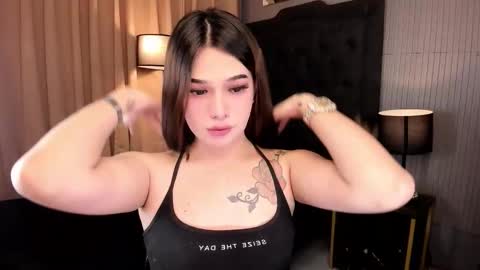 Snapshot of valerialukyanovaxxx chatting on 10.19.25 Valeria online show from 10.19.25