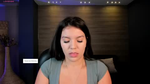 Snapshot of valeriaroldanx chatting on 04.24.26 Valeria online show from 04.24.26