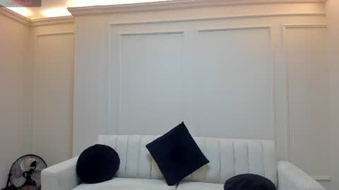 Snapshot of valeriaroldanx chatting on 06.18.26 Valeria online show from 06.18.26