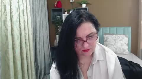 valeriasmiths online show from 05.16.26