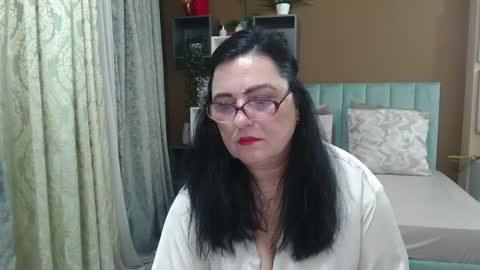 valeriasmiths online show from 05.21.26