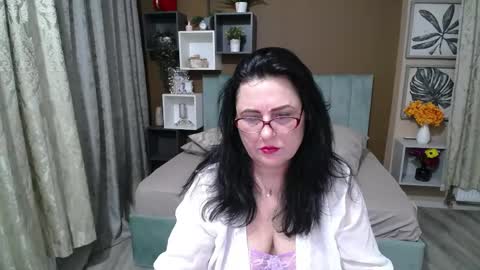 Snapshot of valeriasmiths chatting on 06.09.26 valeriasmiths online show from 06.09.26