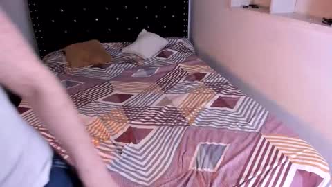 valerie luxe   online show from 04.02.26