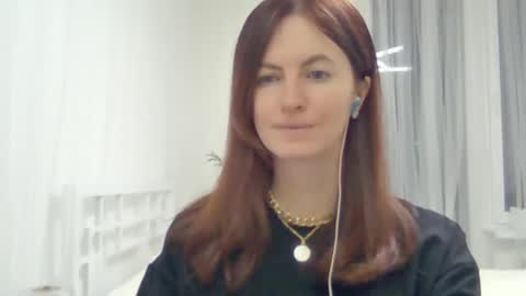Snapshot of valerie_rose777 chatting on 12.26.24 valerie_rose777 online show from 12.26.24