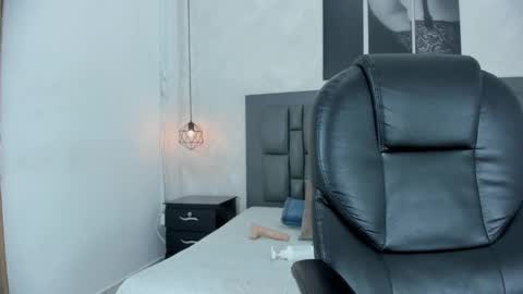 Valerie online show from 01.17.25