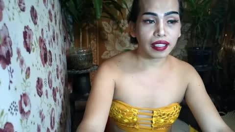 Snapshot of valerie_sensual chatting on 08.02.26 valerie_sensual online show from 08.02.26