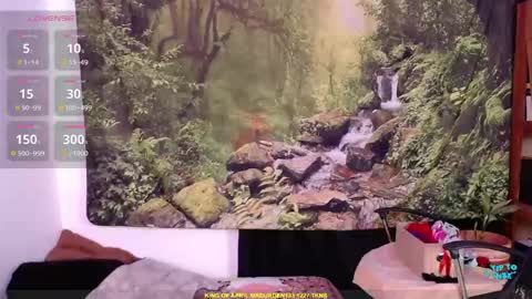 Valerie online show from 04.24.26