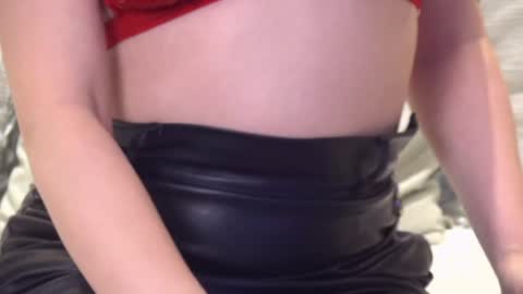 Snapshot of valeriecoy chatting on 01.21.25 Valerie online show from 01.21.25