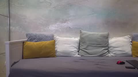 Snapshot of valeriecoy chatting on 03.11.25 Valerie online show from 03.11.25