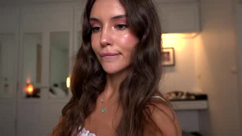 Snapshot of valerieh chatting on 05.24.26 Valerie online show from 05.24.26
