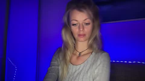 Valerie  online show from 02.17.26