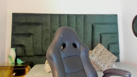 Valerie Mattson online show from 12.18.25