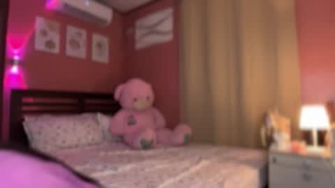 Snapshot of valerieriches chatting on 11.29.25 Valerie online show from 11.29.25