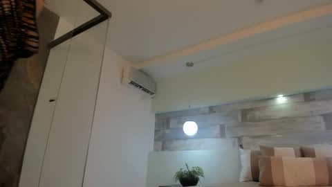 valeriiee21 online show from 01.06.26