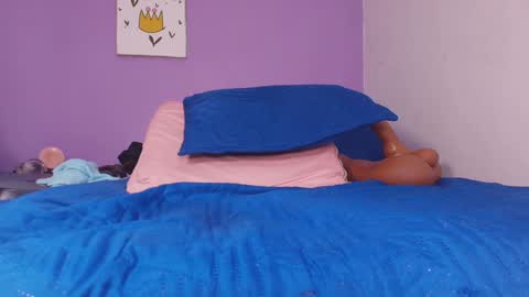 Snapshot of valery_97 chatting on 02.06.25 Valeryn online show from 02.06.25