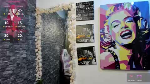 Snapshot of valery__69 chatting on 11.19.25 valery__69 online show from 11.19.25