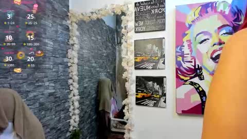 Snapshot of valery__69 chatting on 11.22.25 valery__69 online show from 11.22.25