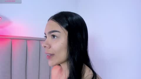 Snapshot of valery__nova chatting on 05.03.26 Cris online show from 05.03.26