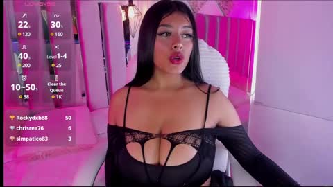 Snapshot of valery__ws chatting on 12.18.24 Valery online show from 12.18.24