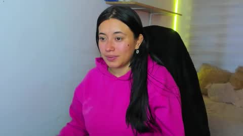 Snapshot of valery_bonnet1 chatting on 11.24.25 valery_bonnet1 online show from 11.24.25