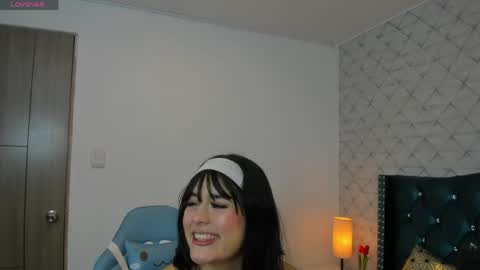 Snapshot of valery_jame chatting on 04.28.26 Valery online show from 04.28.26
