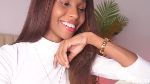 Snapshot of valery_swan1 chatting on 09.10.25 Valery swan1 online show from 09.10.25