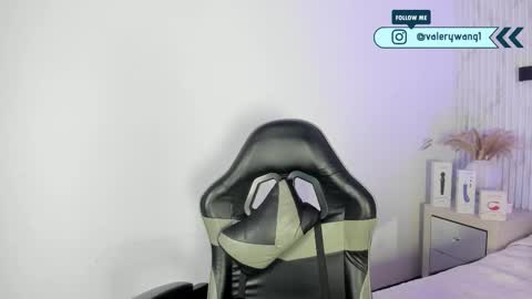 Val online show from 12.19.25