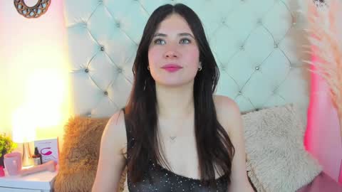 Snapshot of valeryfoxt chatting on 01.28.25 valery online show from 01.28.25