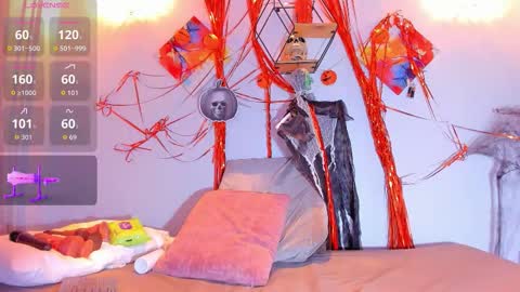 Snapshot of valeryhorny_69 chatting on 10.24.25 Valery online show from 10.24.25