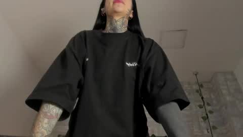 Snapshot of valerykat_ chatting on 11.07.25 valerykat_ online show from 11.07.25