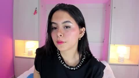 Snapshot of valerymeyerr chatting on 02.20.25 valerymeyerr online show from 02.20.25