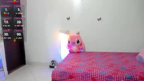 Valery Min online show from 02.21.25