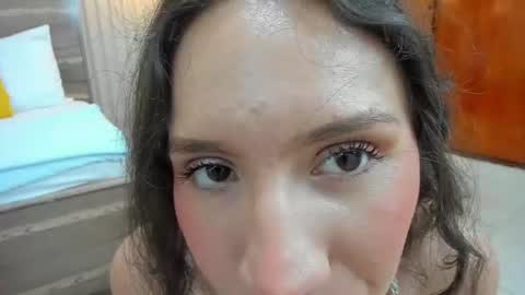 Snapshot of valeryn_rosse chatting on 07.16.26 valeryn rosse online show from 07.16.26
