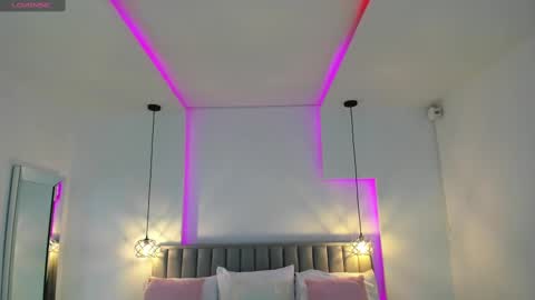 Carla online show from 02.18.25