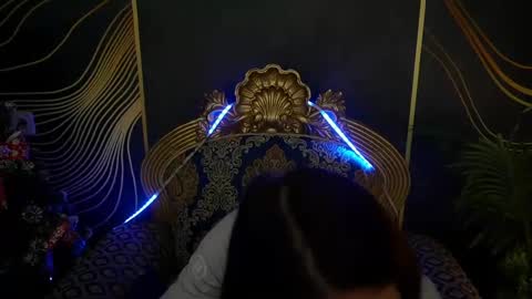 Snapshot of valeryroyale chatting on 02.04.25 Valery online show from 02.04.25