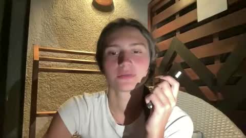 Snapshot of valeryroyale chatting on 11.27.25 Valery online show from 11.27.25