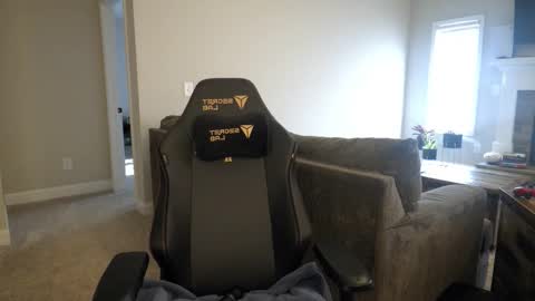 Snapshot of valerysquirt_19 chatting on 01.18.26 valerie online show from 01.18.26