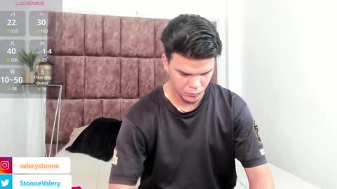 Valery Stonne  online show from 01.28.25