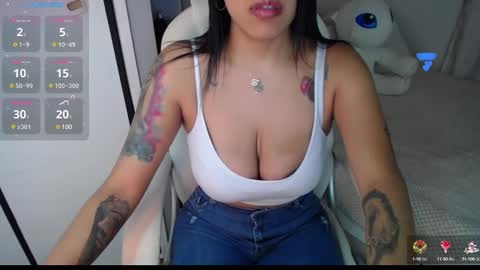 Snapshot of valewants chatting on 01.11.25 Onlyfans katerinneval online show from 01.11.25