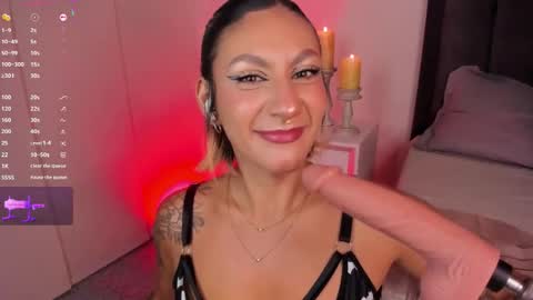 Snapshot of valka_doll chatting on 05.08.26 valka_doll online show from 05.08.26